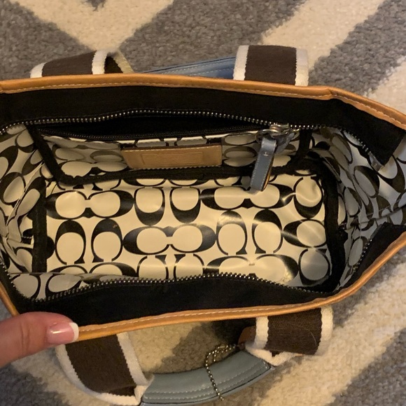 Small Coach Bag - Picture 6 of 6